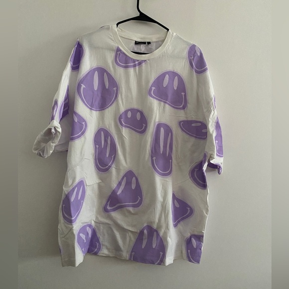Oversized tshirt with smiling face print - Picture 2 of 2